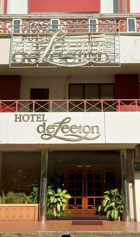 Hotel Deleeton Kota Kinabalu Esterno foto